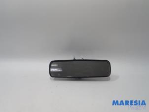 Gebruikte Spiegel binnen Citroen C3 (SX/SW) 1.2 Vti 12V PureTech Prijs € 20,00 Margeregeling aangeboden door Maresia Parts