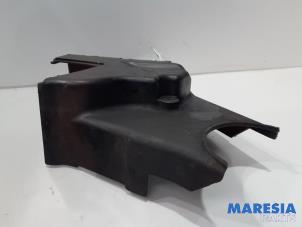 Gebruikte Distributiedeksel Fiat 500 (312) 1.4 16V Prijs € 20,00 Margeregeling aangeboden door Maresia Parts