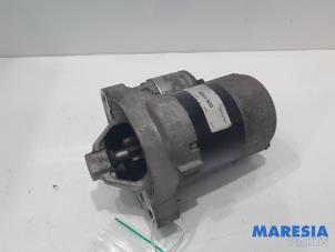 Gebruikte Startmotor Renault Twingo (C06) 1.2 Prijs € 31,50 Margeregeling aangeboden door Maresia Parts