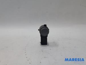Gebruikte PDC Sensor Peugeot 508 (8D) 2.0 Hybrid4 16V Prijs € 20,00 Margeregeling aangeboden door Maresia Parts