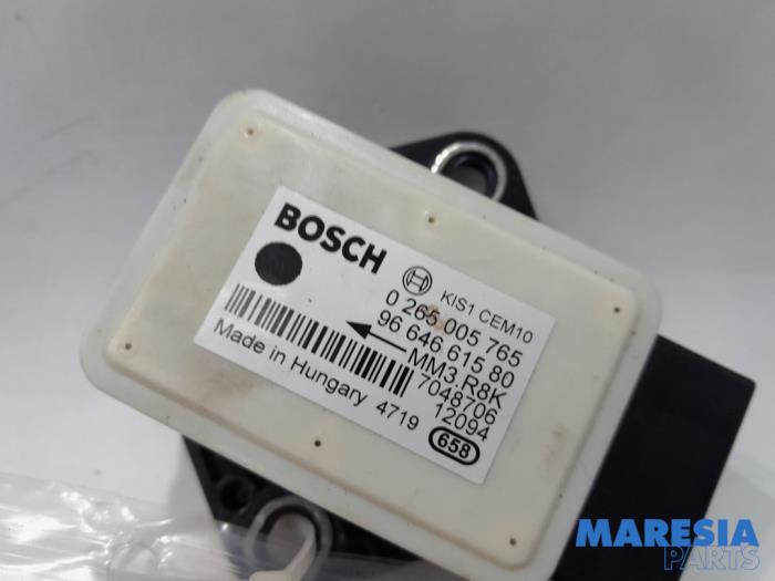 Esp computer van een Peugeot 508 (8D) 2.0 Hybrid4 16V 2012