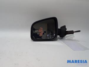 Gebruikte Spiegel Buiten links Dacia Logan MCV (KS) 1.4 Prijs € 20,00 Margeregeling aangeboden door Maresia Parts
