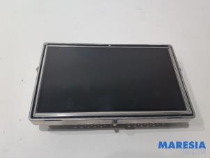 Gebruikte Display Interieur Renault Grand Scénic II (JM) 2.0 16V Prijs € 59,99 Margeregeling aangeboden door Maresia Parts