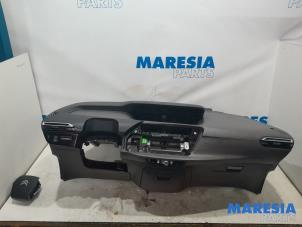 Gebruikte Airbag set + dashboard Citroen C4 Picasso (3D/3E) 1.6 16V THP 155 Prijs € 1.250,00 Margeregeling aangeboden door Maresia Parts