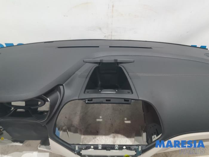 Airbag set + dashboard van een Renault Captur (2R) 1.2 TCE 16V EDC 2018