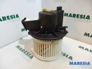 Gebruikte Aanjager Fiat Panda (169) 1.2 Fire Prijs € 25,00 Margeregeling aangeboden door Maresia Parts