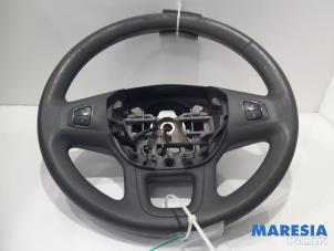 Gebruikte Stuurwiel Renault Trafic (1FL/2FL/3FL/4FL) 1.6 dCi 95 Prijs € 102,85 Inclusief btw aangeboden door Maresia Parts