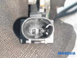 Gebruikte Accu sensor Citroen DS4 (NX) 1.6 16V VTi 120 Prijs € 35,00 Margeregeling aangeboden door Maresia Parts