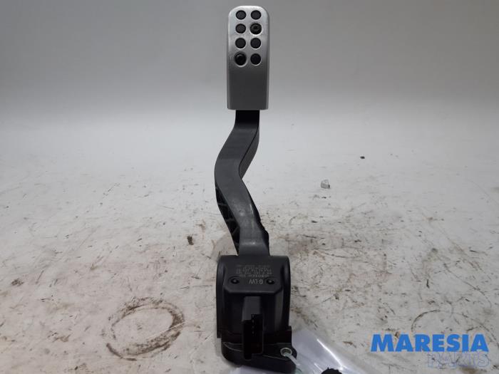 Gaspedaalpositie Sensor van een Citroën DS4 (NX) 1.6 16V VTi 120 2013
