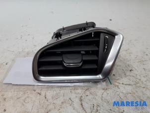 Gebruikte Luchtrooster Dashboard Citroen DS4 (NX) 1.6 16V VTi 120 Prijs € 15,00 Margeregeling aangeboden door Maresia Parts