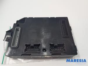 Gebruikte Bodycontrol Module Renault Captur (2R) 1.2 TCE 16V EDC Prijs € 69,99 Margeregeling aangeboden door Maresia Parts