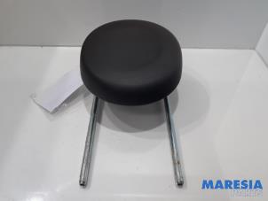 Gebruikte Hoofdsteun Fiat 500 (312) 1.2 Prijs € 50,00 Margeregeling aangeboden door Maresia Parts