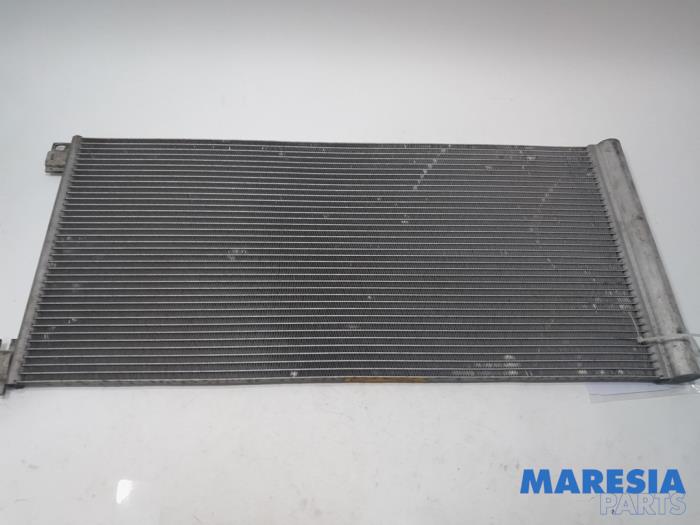 Gebruikte Airco Condensor Renault Trafic (1FL/2FL/3FL/4FL) 1.6 dCi 95 Prijs € 66,55 Inclusief btw aangeboden door Maresia Parts