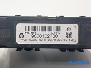 Module Bodycontrol van een Citroën C4 Picasso (3D/3E) 1.6 16V THP 155 2013