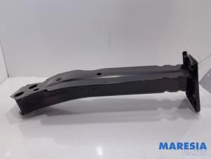 Gebruikte Frontdeel steun Fiat 500 (312) 0.9 TwinAir 80 Prijs € 25,00 Margeregeling aangeboden door Maresia Parts