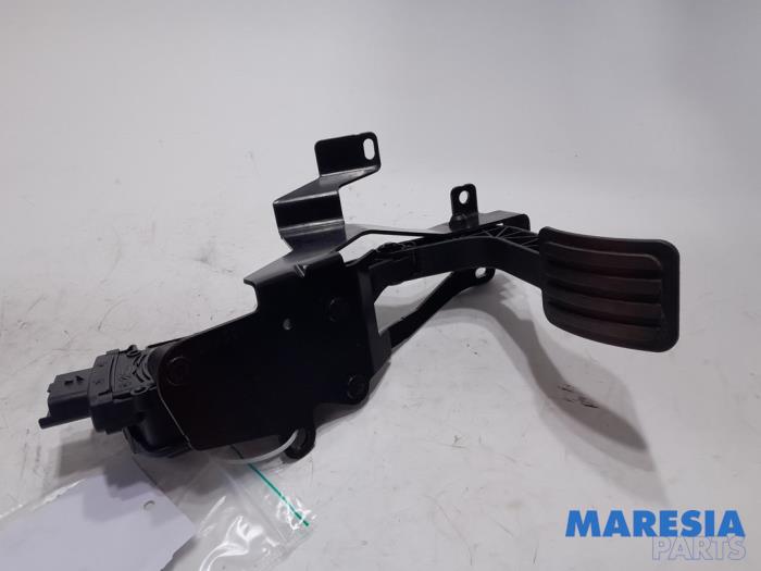 Gebruikte Gaspedaalpositie Sensor Peugeot Expert (G9) 2.0 HDi 120 Prijs € 72,60 Inclusief btw aangeboden door Maresia Parts
