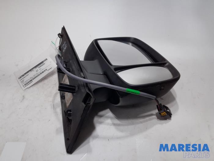 PEUGEOT Expert 2 generation (2007-2020) Right Side Wing Mirror 8153K7 25173797
