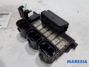 Gebruikte Zekeringkast Peugeot Expert (G9) 2.0 HDi 120 Prijs € 42,35 Inclusief btw aangeboden door Maresia Parts