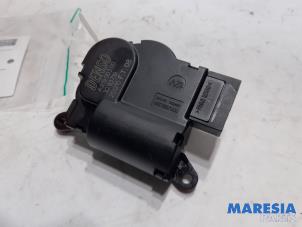 Gebruikte Kachelklep Motor Peugeot Expert (G9) 2.0 HDi 120 Prijs € 30,25 Inclusief btw aangeboden door Maresia Parts