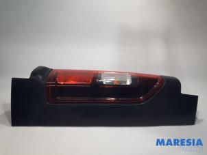 Gebruikte Achterlicht rechts Fiat Talento 1.6 EcoJet BiTurbo 125 Prijs € 78,65 Inclusief btw aangeboden door Maresia Parts