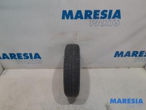 Gebruikte Band Peugeot 107 1.0 12V Prijs € 20,00 Margeregeling aangeboden door Maresia Parts