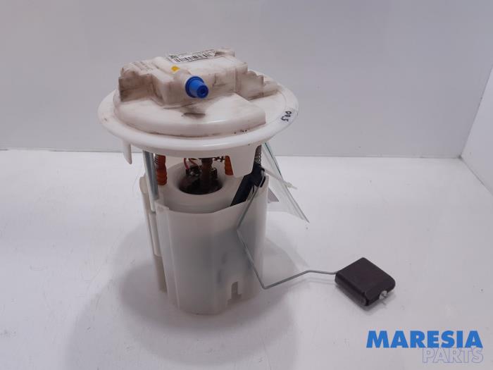 Gebruikte Tank element Pomp Citroen Berlingo Cinqspace, Multispace 1.6 VTi 95 16V Prijs € 35,00 Margeregeling aangeboden door Maresia Parts