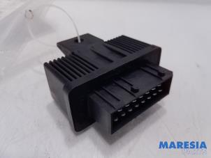 Gebruikte Relais Voorgloei Citroen Berlingo Cinqspace, Multispace 1.6 VTi 95 16V Prijs € 15,00 Margeregeling aangeboden door Maresia Parts