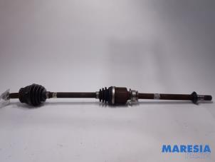 Gebruikte Cardanas rechts-voor (VWA) Fiat Doblo Cargo (263) 1.3 MJ 16V Euro 4 Prijs € 114,95 Inclusief btw aangeboden door Maresia Parts