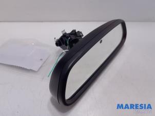 Gebruikte Spiegel binnen Citroen C3 (SX/SW) 1.2 12V e-THP PureTech 110 Prijs € 25,00 Margeregeling aangeboden door Maresia Parts