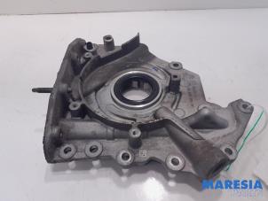 Gebruikte Oliepomp Citroen DS3 (SA) 1.4 HDi Prijs € 50,00 Margeregeling aangeboden door Maresia Parts