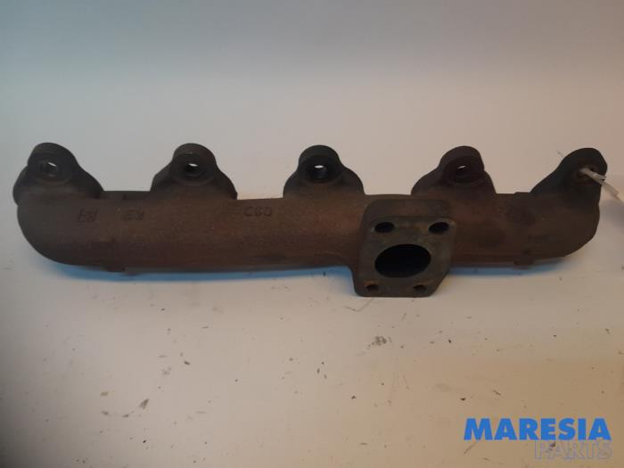 Gebruikte Spruitstuk Uitlaat Citroen DS3 (SA) 1.4 HDi Prijs € 24,95 Margeregeling aangeboden door Maresia Parts