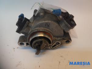 Gebruikte Vacuumpomp (Diesel) Citroen DS3 (SA) 1.4 HDi Prijs € 30,00 Margeregeling aangeboden door Maresia Parts