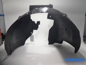 Gebruikte Modderkuip Peugeot 3008 I (0U/HU) 1.6 16V THP 155 Prijs € 25,00 Margeregeling aangeboden door Maresia Parts