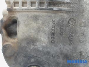 Gebruikte Carterpan Renault Megane III Grandtour (KZ) 1.5 dCi 110 Prijs € 40,00 Margeregeling aangeboden door Maresia Parts