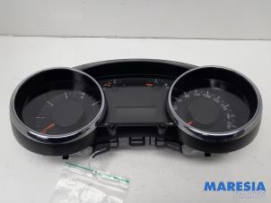 Gebruikte Instrumentenpaneel Peugeot 3008 I (0U/HU) 1.6 16V THP 155 Prijs € 120,00 Margeregeling aangeboden door Maresia Parts