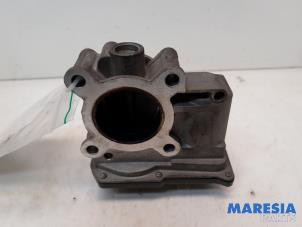 Gebruikte Gasklephuis Renault Megane III Berline (BZ) 2.0 16V TCe 180 Prijs € 49,95 Margeregeling aangeboden door Maresia Parts