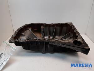 Gebruikte Carterpan Renault Megane III Berline (BZ) 2.0 16V TCe 180 Prijs € 30,00 Margeregeling aangeboden door Maresia Parts