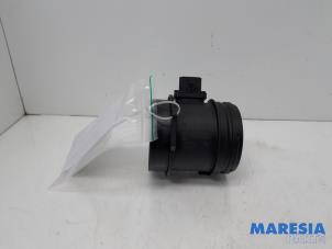 Gebruikte Luchtmassameter Alfa Romeo Giulia (952) 2.0 T 16V Veloce Q4 Prijs € 80,00 Margeregeling aangeboden door Maresia Parts