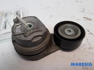Gebruikte Spanrol Multiriem Alfa Romeo Giulia (952) 2.0 T 16V Veloce Q4 Prijs € 25,00 Margeregeling aangeboden door Maresia Parts