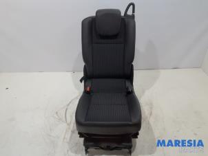 Gebruikte Achter Stoel Renault Scénic III (JZ) 1.5 dCi 110 Prijs € 105,00 Margeregeling aangeboden door Maresia Parts