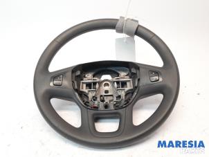 Gebruikte Stuurwiel Nissan NV 300 1.6 dCi 125 Prijs € 102,85 Inclusief btw aangeboden door Maresia Parts