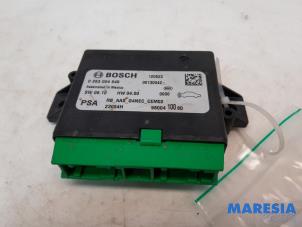 Gebruikte PDC Module Peugeot 208 I (CA/CC/CK/CL) 1.4 16V Prijs € 24,00 Margeregeling aangeboden door Maresia Parts