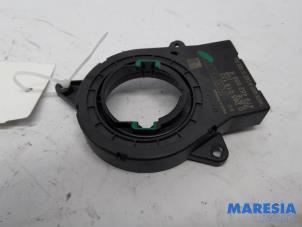 Gebruikte Stuurhoek sensor Nissan NV 300 1.6 dCi 125 Prijs € 24,20 Inclusief btw aangeboden door Maresia Parts