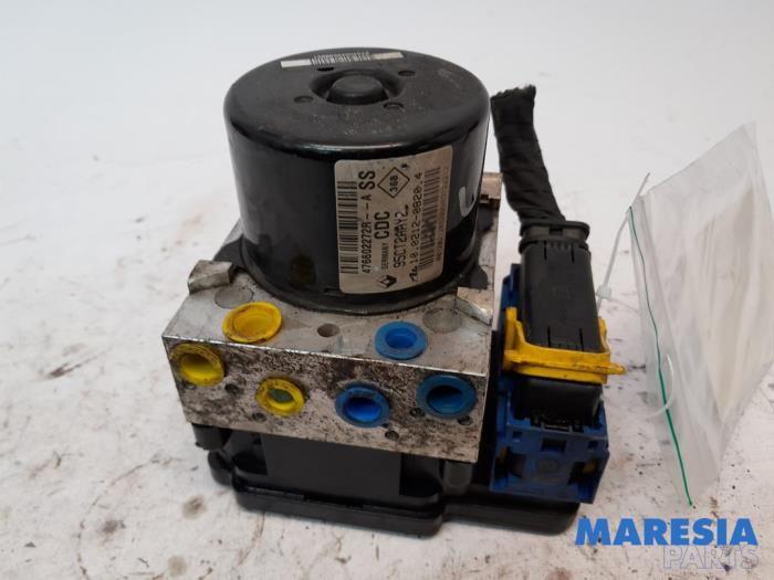 Gebruikte ABS Pomp Renault Scénic III (JZ) 1.5 dCi 110 Prijs € 207,90 Margeregeling aangeboden door Maresia Parts