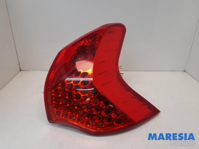 PEUGEOT 3008 Rear Right Taillight Lamp 9683460780 23867393