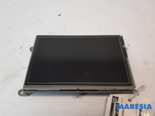 Gebruikte Display Multi Media regelunit Citroen C4 Picasso (3D/3E) 1.2 12V PureTech 130 Prijs € 235,00 Margeregeling aangeboden door Maresia Parts