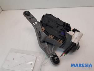 Gebruikte Ruitenwissermotor voor Citroen C4 Picasso (3D/3E) 1.2 12V PureTech 130 Prijs € 65,00 Margeregeling aangeboden door Maresia Parts