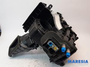 Gebruikte Chaufagebak Lancia Ypsilon (312) 0.9 TwinAir 85 Prijs € 262,50 Margeregeling aangeboden door Maresia Parts