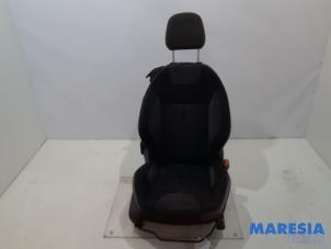 Gebruikte Voorstoel rechts Citroen DS3 (SA) 1.2 12V PureTech 82 Prijs € 350,00 Margeregeling aangeboden door Maresia Parts