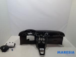 Gebruikte Airbag set + dashboard Citroen DS3 (SA) 1.2 12V PureTech 82 Prijs € 400,00 Margeregeling aangeboden door Maresia Parts
